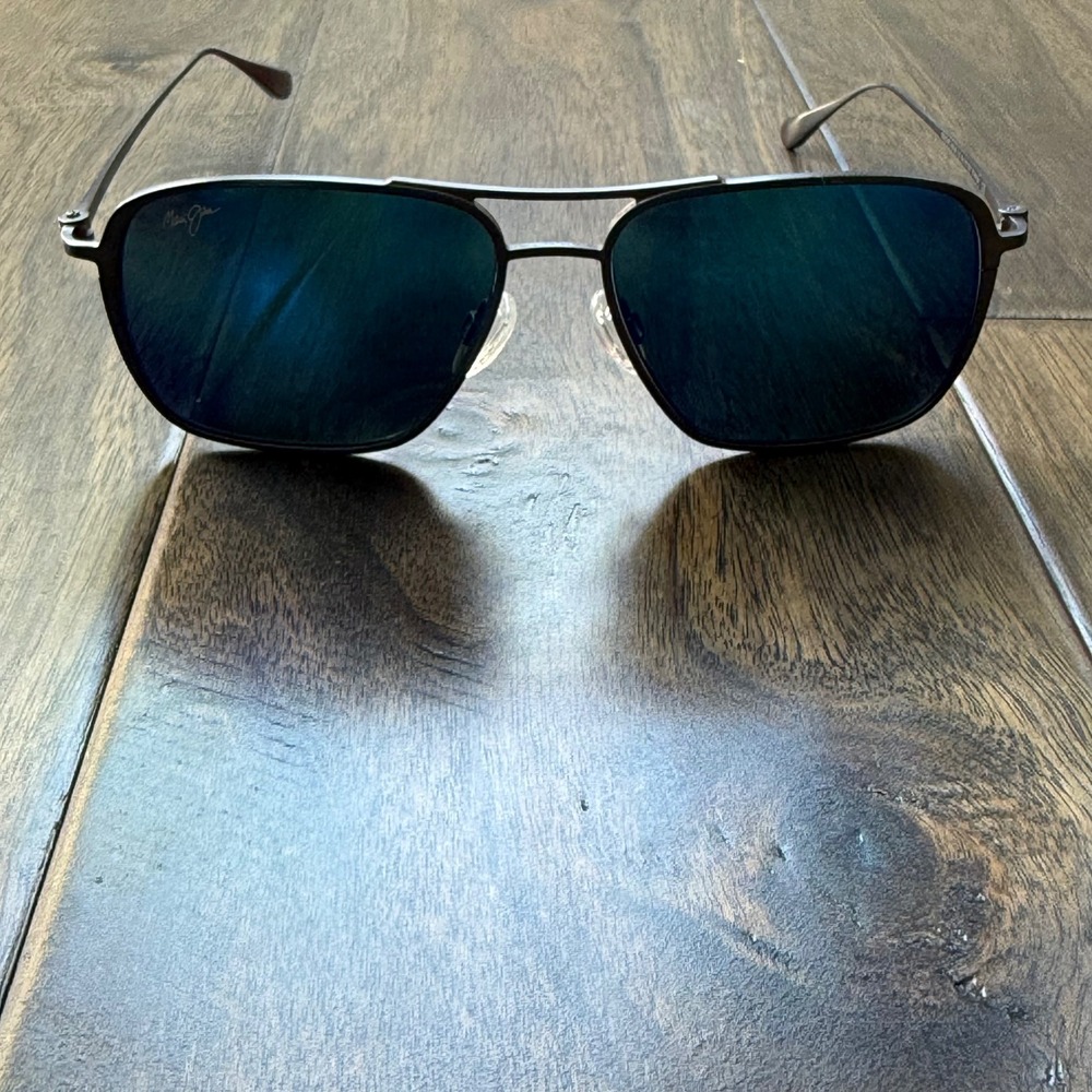 Maui Jim Beaches Sunglasses Unisex 57-16-145 Matte Black Excellent TitaniumMJ541